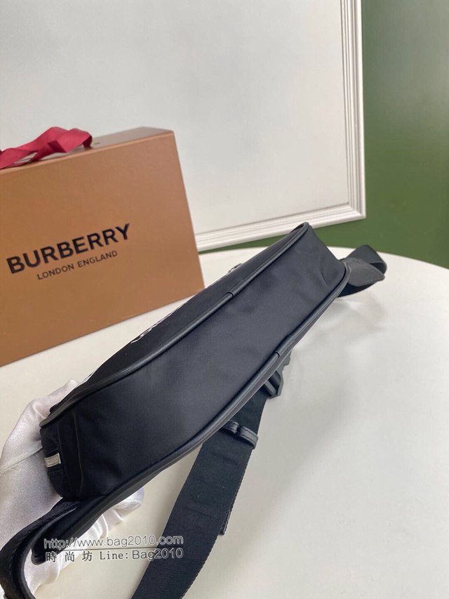 Burberry專櫃新款腰包 巴寶莉品牌徽標與標誌性條紋腰包挎包胸包  db1211